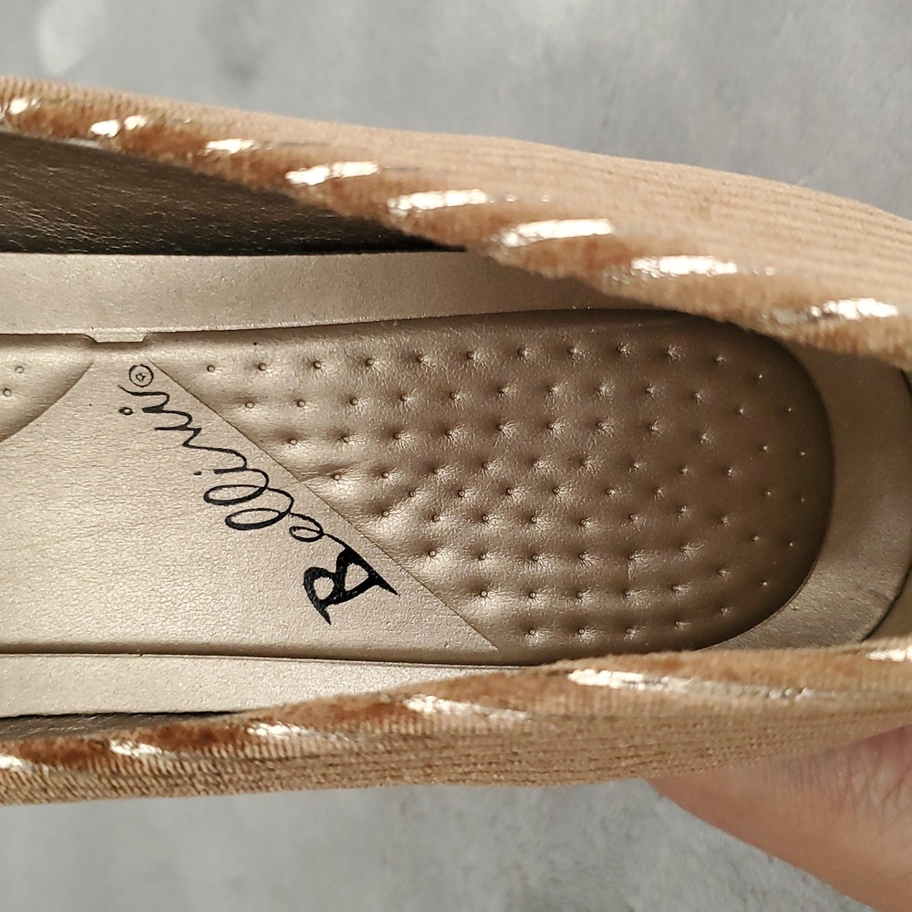 ๐๏ธ BELLINI Zesty Cord Tan Faux Leather Corduroy Gold Striped Pumps SIZE: 10W - Picture 13 of 14